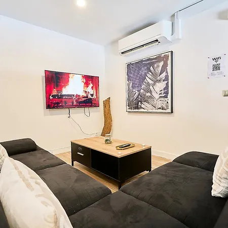 Loft Private Apartment